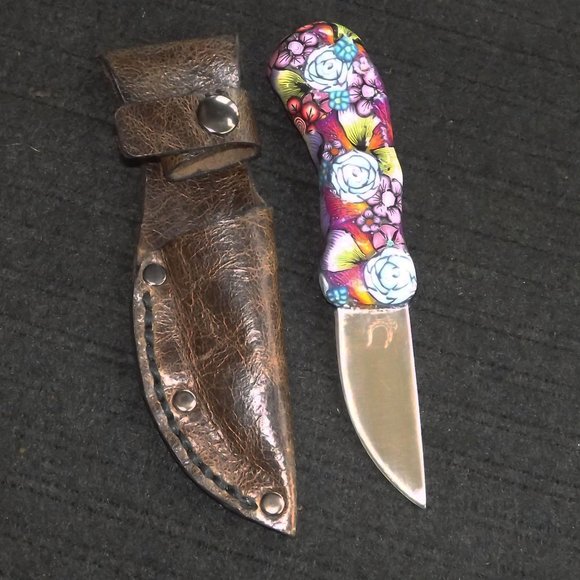 Fixed blade knife 7" Floral Polymer Handle, Leather sheath - Picture 5 of 14